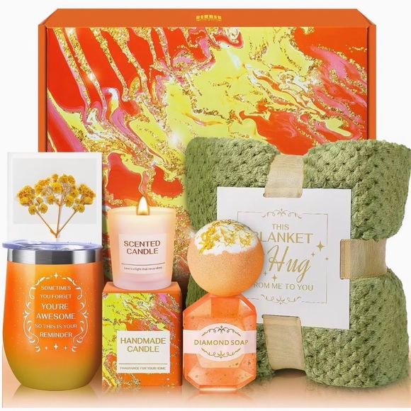 Other - Luxury Bath & Body Gift Set with Green Blanket and Red Soap